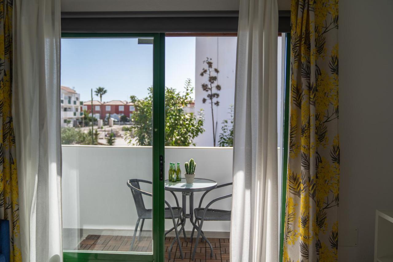 New & Renovated Vacation Apartment Costa De Antigua Extérieur photo
